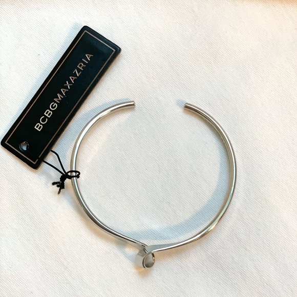 NWT BCBG MaxAzria Silver Knot Thin Cuff - Picture 2 of 5